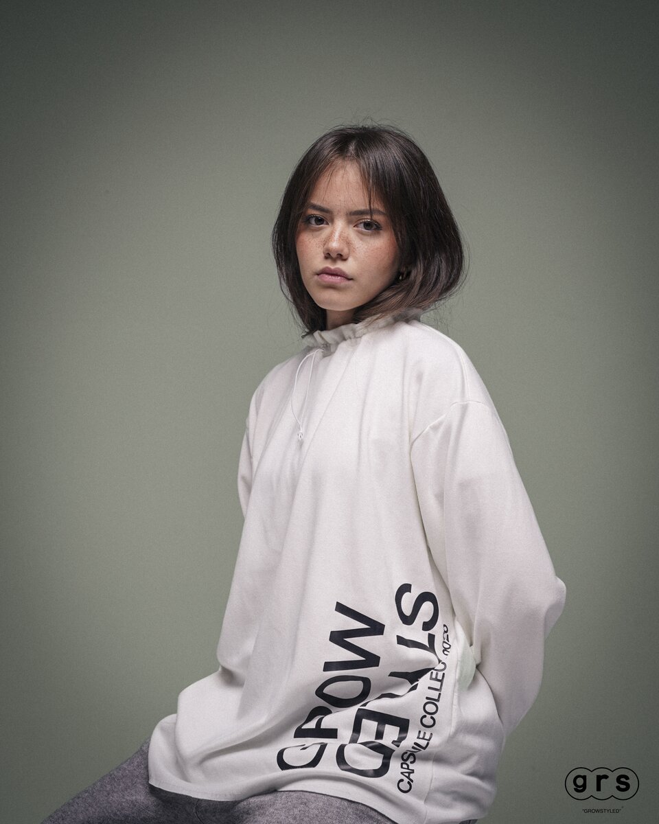 Japandi Drawstring Crewneck - image 9